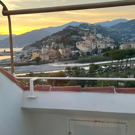 Daire Casa Giardino Vista Mare